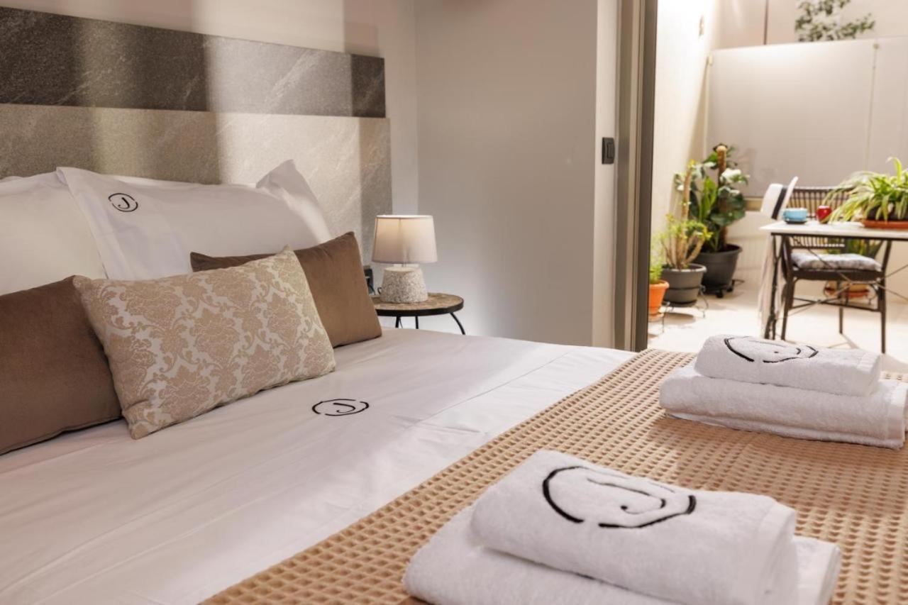 Jolly Suites イラクリオン エクステリア 写真